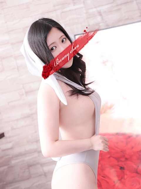 ドMなバニーちゃん小倉店 ナミ【超敏感潮吹きガール】